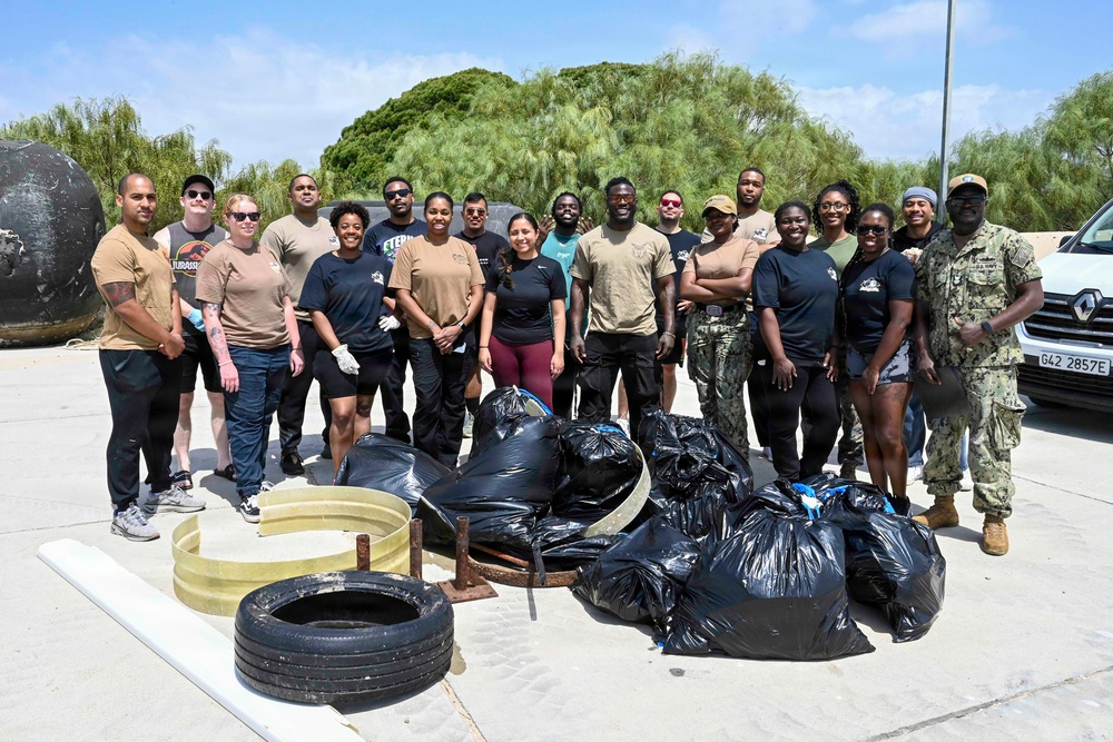 NAVSTA Rota Beach Clean-up