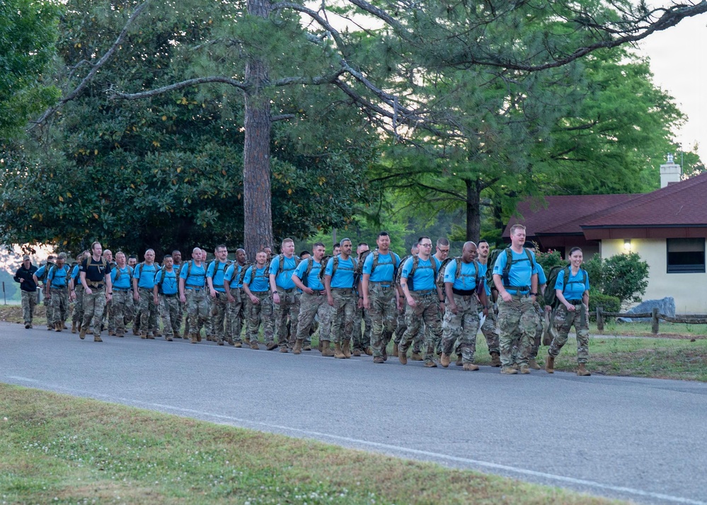 WOTS Class 26-04 Candidates execute week 4 ruck march