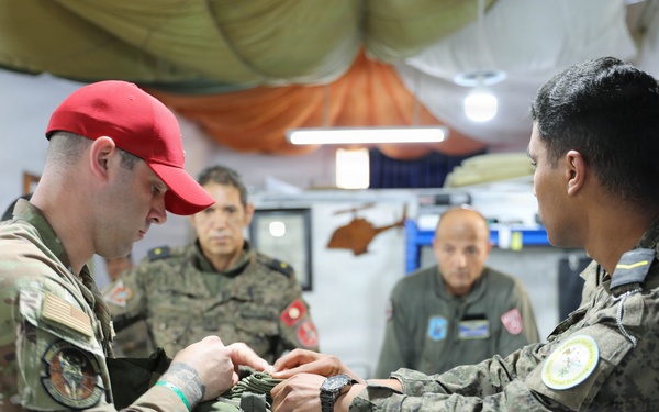 US, Tunisian forces conduct air rigging during African Lion 2026