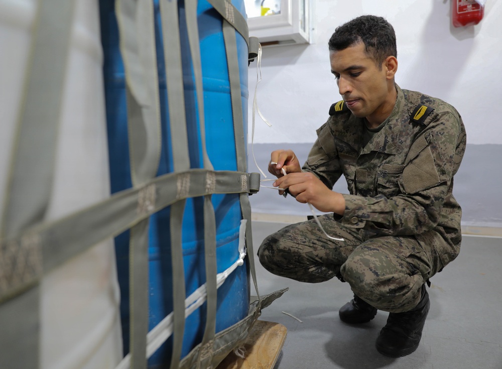 U.S., Tunisian forces conduct air rigging during African Lion 2026