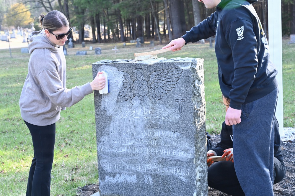 104th Fighter Wing volunteers with Westfield Graves Officer
