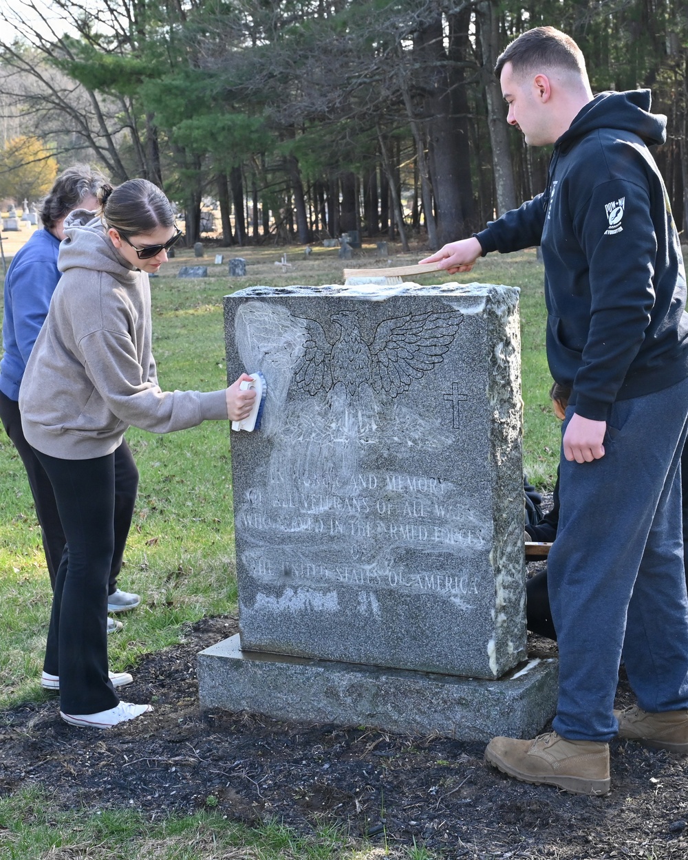 104th Fighter Wing volunteers with Westfield Graves Officer