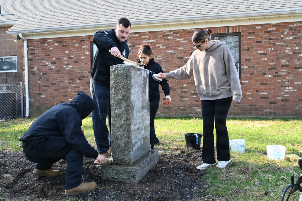 104th Fighter Wing volunteers with Westfield Graves Officer
