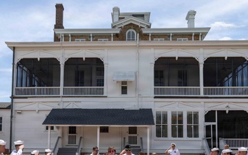 NETC Holds Retirement Ceremony for CS1 Evan Kern