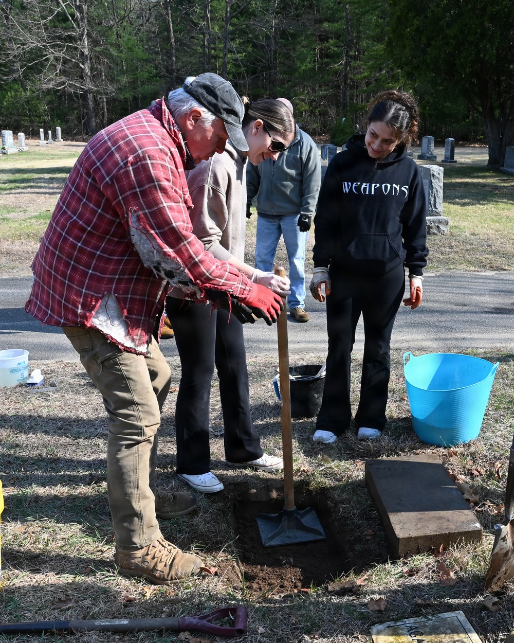 104th Fighter Wing volunteers with Westfield Graves Officer