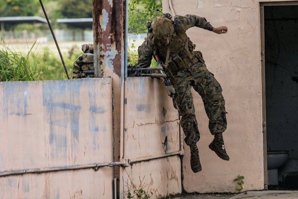 22nd MEU (SOC) | LAR Conducts TRAP Training at Camp Santiago