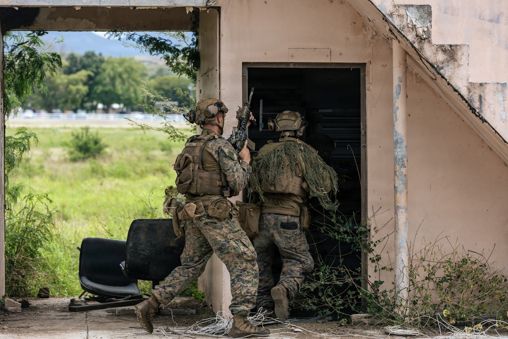 22nd MEU (SOC) | LAR Conducts TRAP Training at Camp Santiago