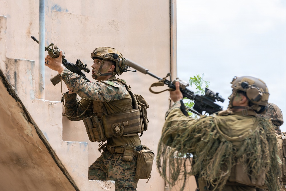 22nd MEU (SOC) | LAR Conducts TRAP Training at Camp Santiago