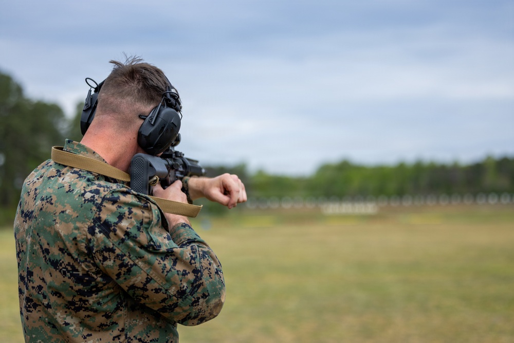 Marines participate in an Infantry Team Trophy Match