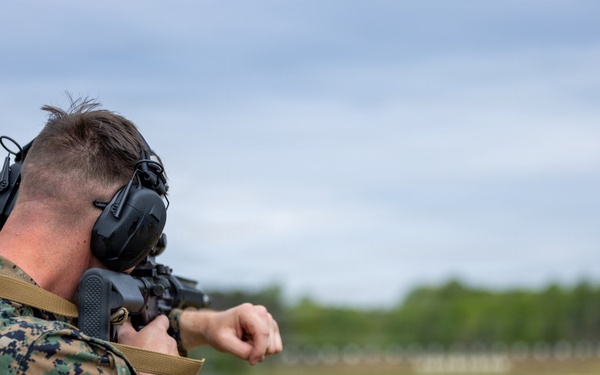 Marines participate in an Infantry Team Trophy Match