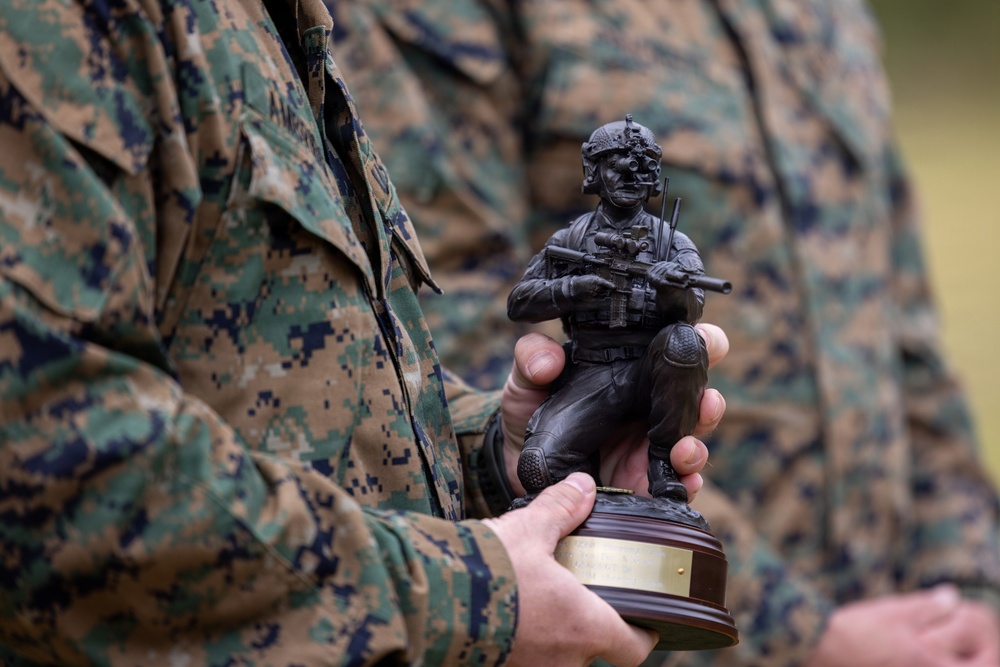 Marines participate in an Infantry Team Trophy Match