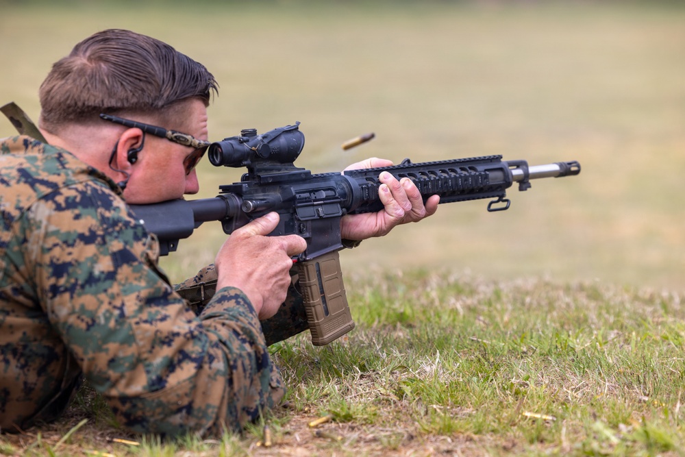 Marines Participate in Infantry Team Trophy Competition