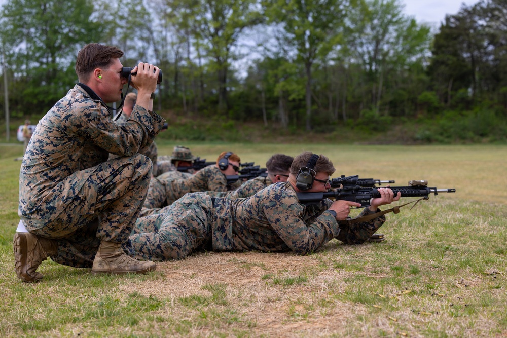 Marines Participate in Infantry Team Trophy Competition