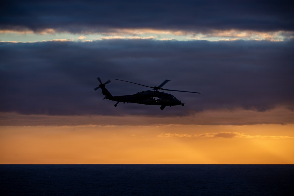 Nimitz Conducts Vertical Replenishment-at-Sea