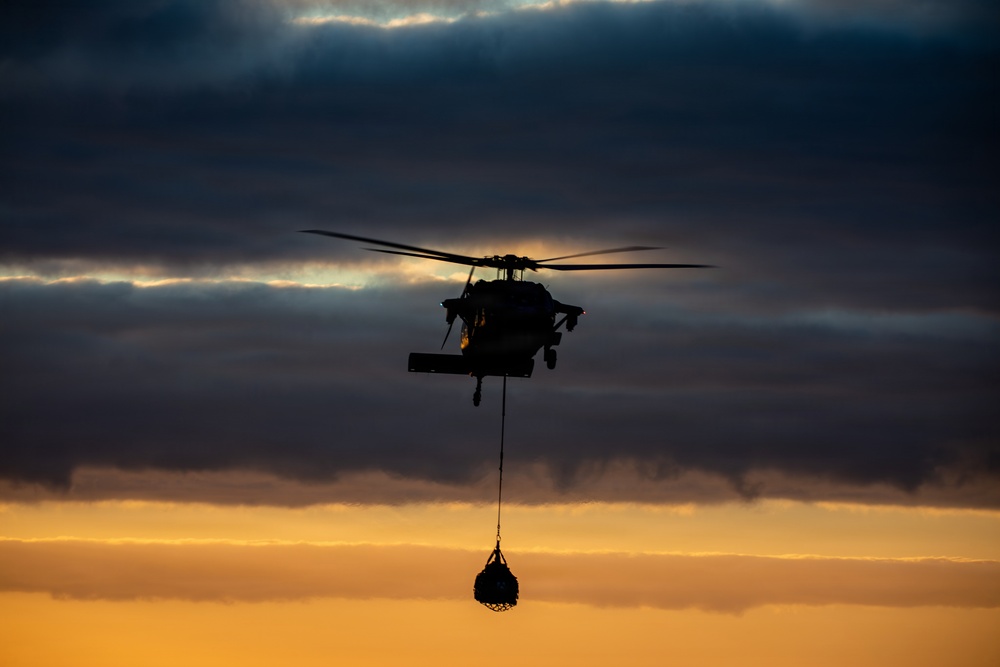 Nimitz Conducts Vertical Replenishment-at-Sea