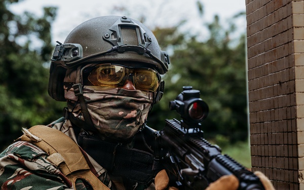 U.S., Cameroonian forces execute raid on radar tower during Flintlock 26