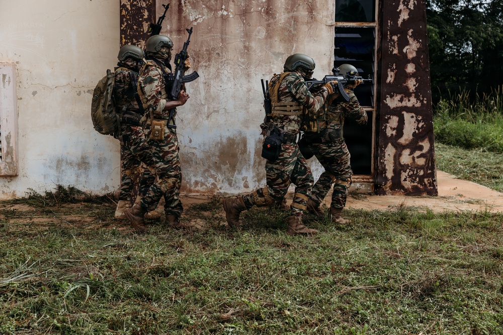 U.S., Cameroonian forces execute raid on radar tower during Flintlock 26