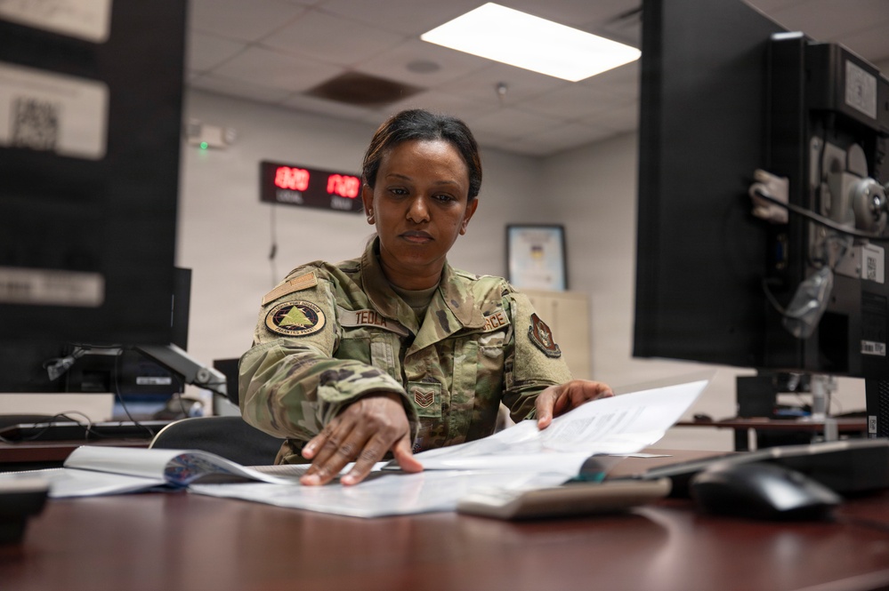 Dobbins Hosts 2026 BIennial Port Dawg Challenge