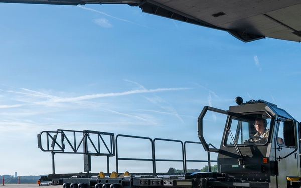 Dobbins Hosts 2026 BIennial Port Dawg Challenge