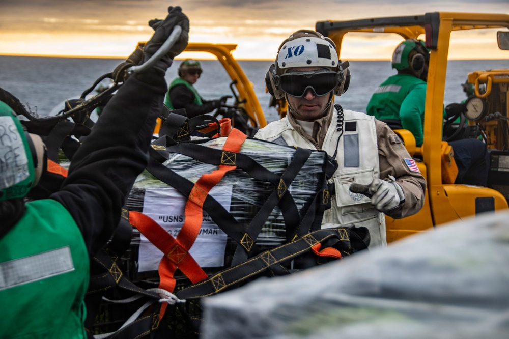 Nimitz Conducts Vertical Replenishment-at-Sea