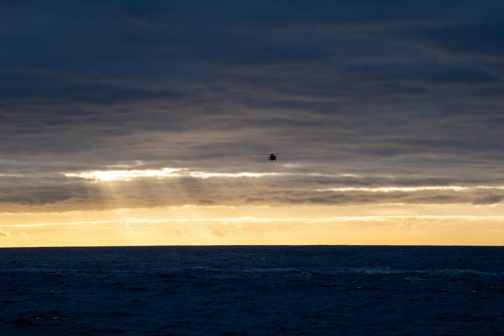 Nimitz Conducts Vertical Replenishment