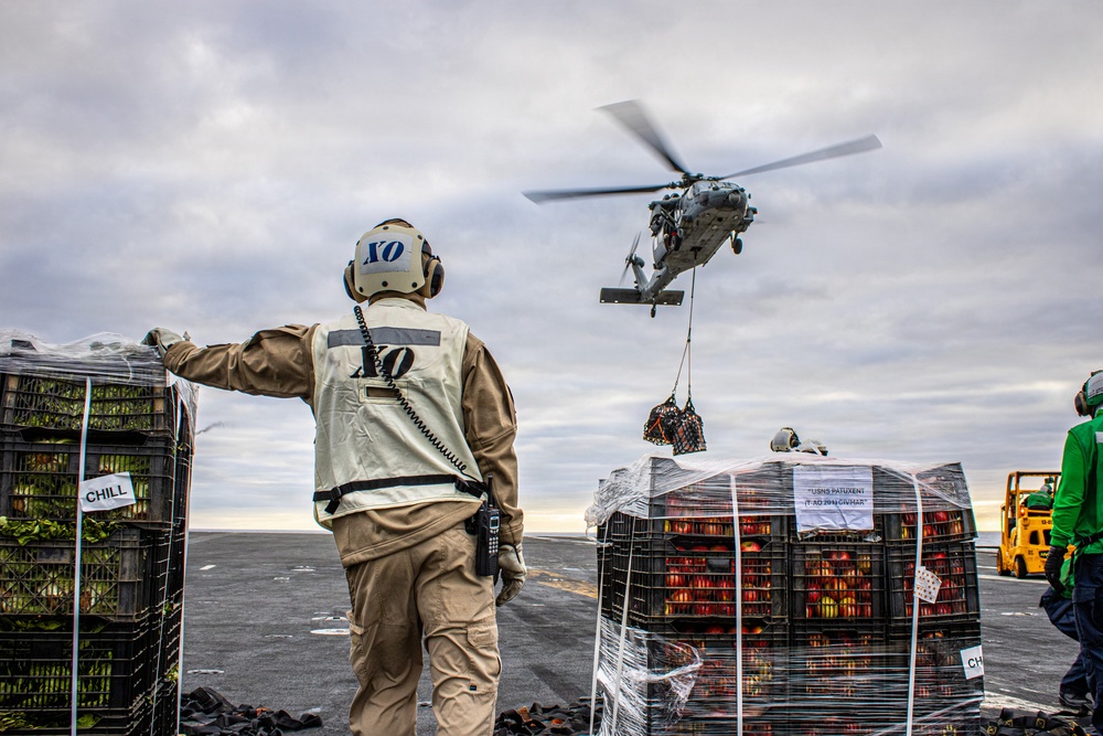 Nimitz Sailors Conduct Vertical Replenishment-at-Sea