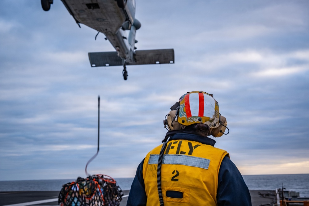 Nimitz Conducts Vertical Replenishment-at-Sea