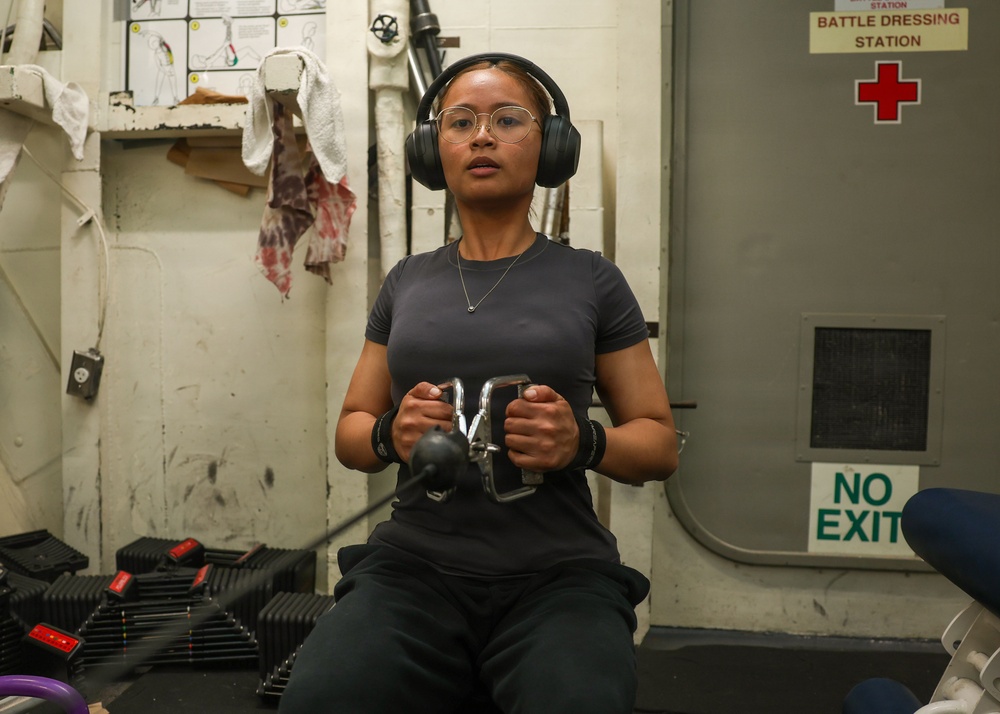 Sailors of USS Decatur (DDG 73) Show Their Workout Routine