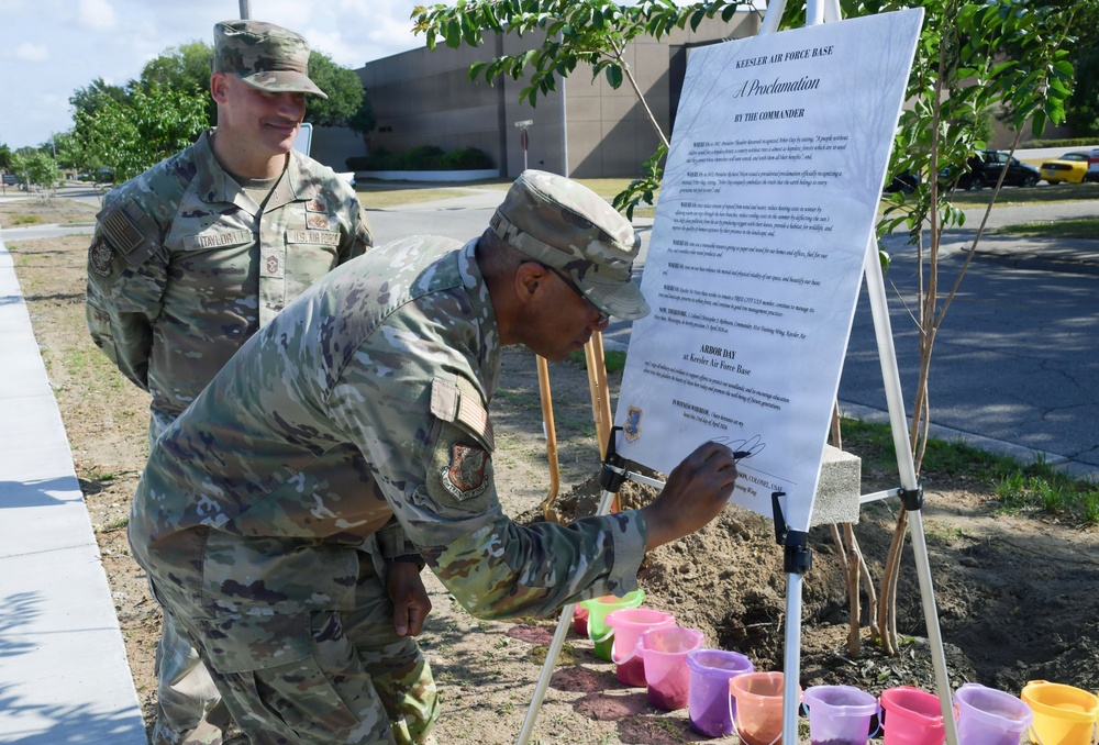 DVIDS - Images - Tree planting ceremony and proclamation signing ...