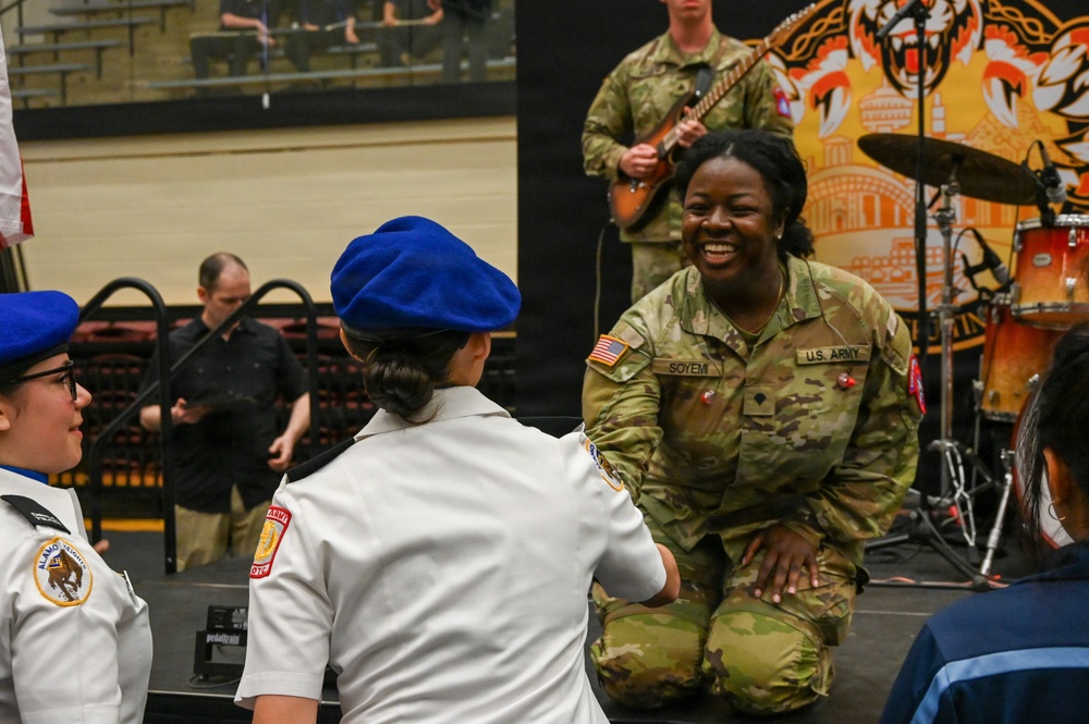 U.S. Army Showcase