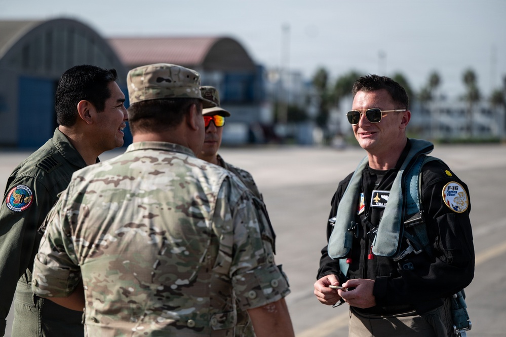 F-16 Viper Demo Team lands in Peru