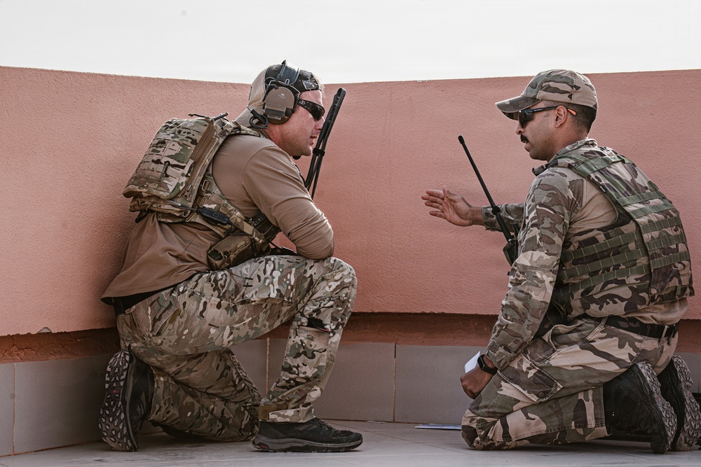 US, Hungarian, Canadian JTACs train alongside Moroccan special operations forces during Justified Accord 26