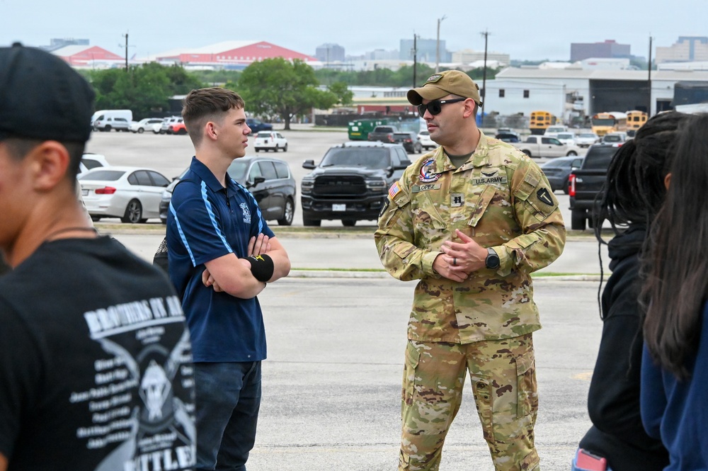 U.S. Army Showcase