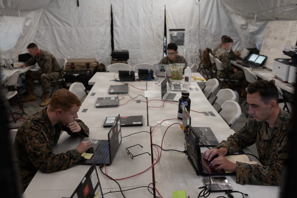 13th MEU Marines executes DGSIT