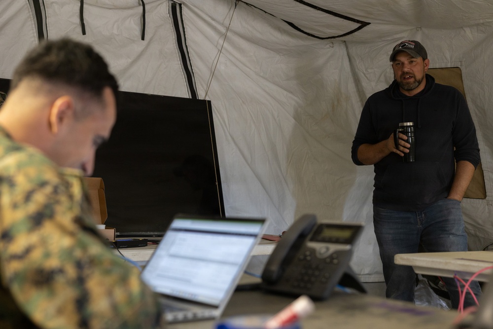 13th MEU Marines executes DGSIT