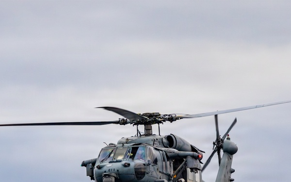 USS Nimitz Vertical Replenishment