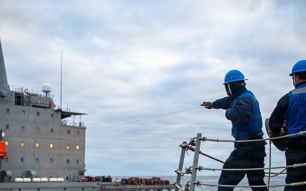USS Gridley Conducts Underway Replenishment With USNS Patuxent