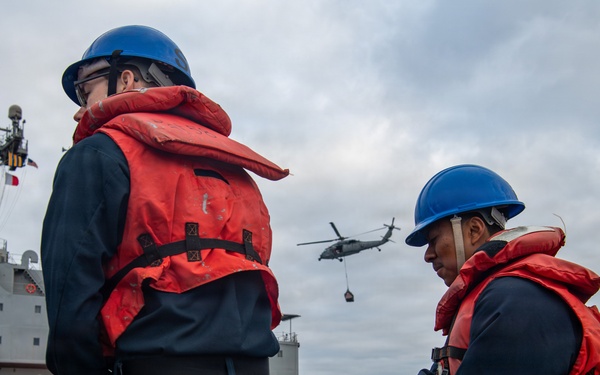 USS Gridley Conducts Underway Replenishment With USNS Patuxent