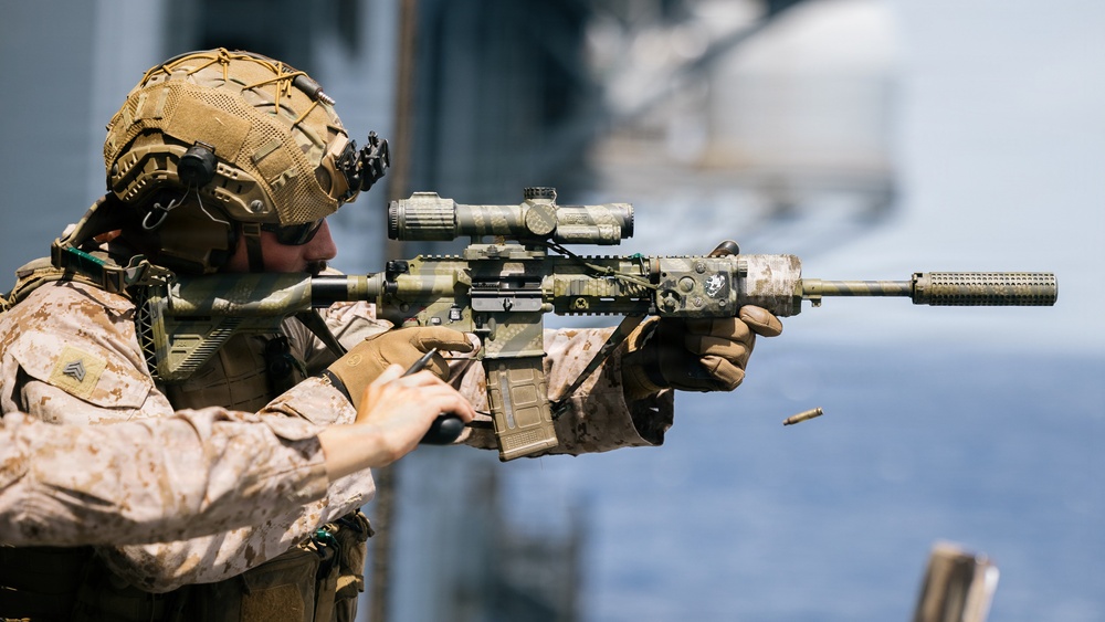 11th MEU Marines, Sailors Conduct Marksmanship Training Aboard USS Boxer
