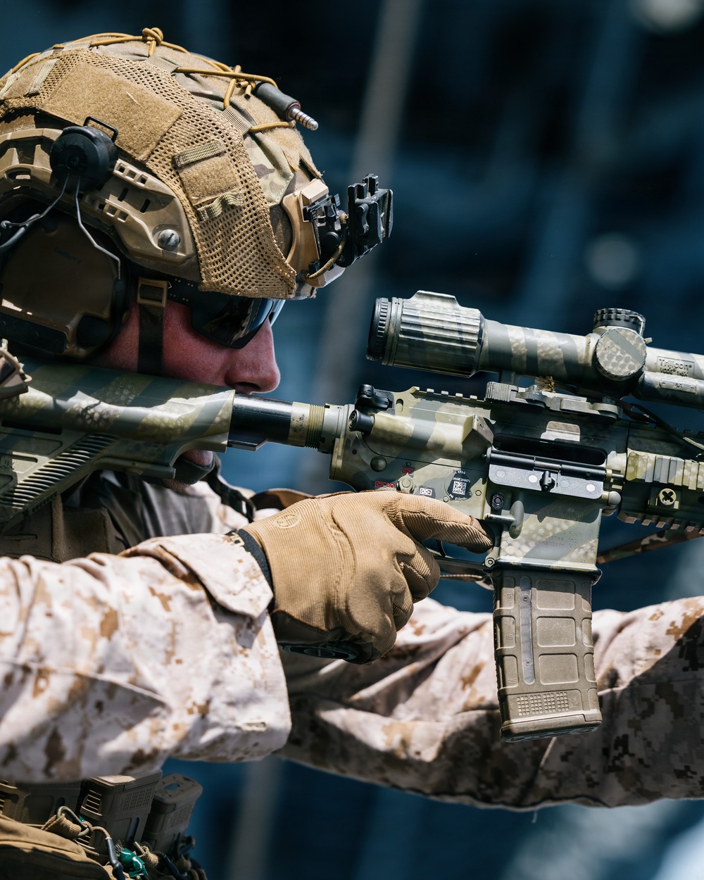 11th MEU Marines, Sailors Conduct Marksmanship Training Aboard USS Boxer