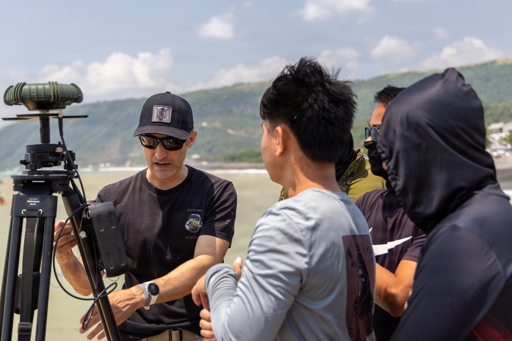 Balikatan 2026: 569th Engineer Dive Detachment Conducts a Pier Survey in the Philippines