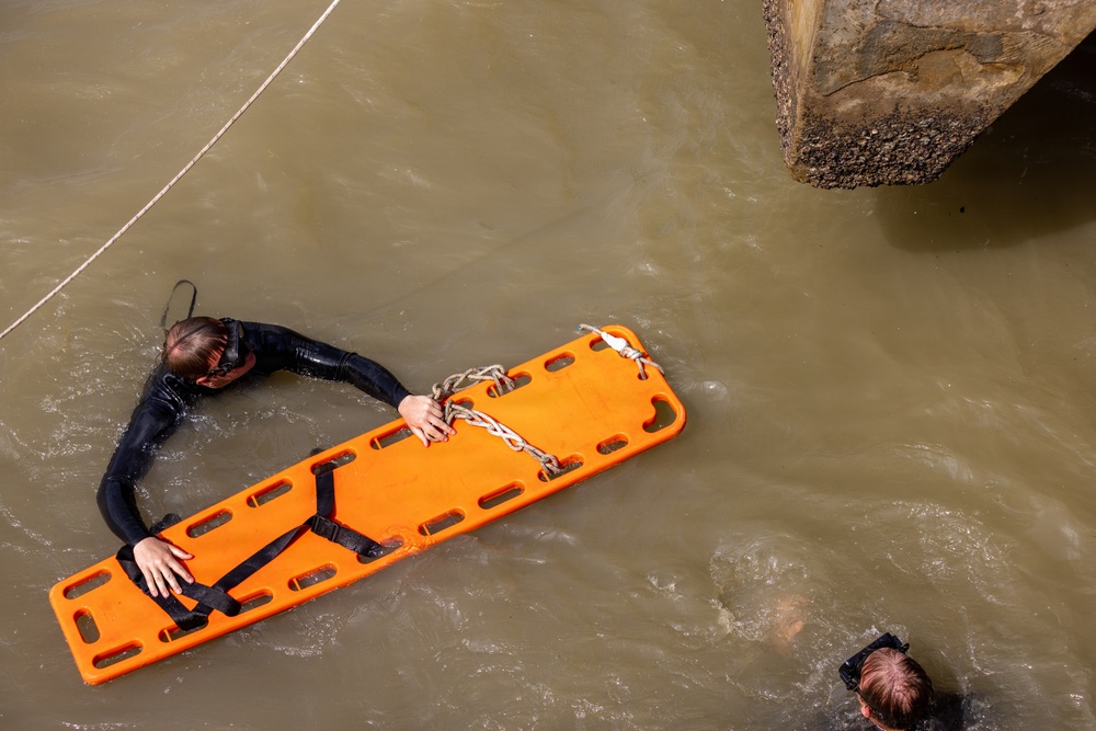 Balikatan 2026: 569th Engineer Dive Detachment Conducts a Pier Survey in the Philippines