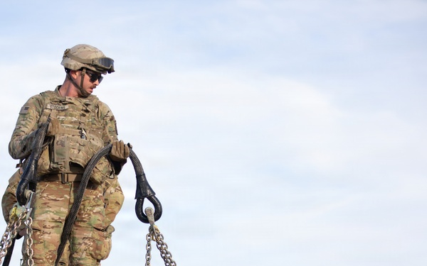 JTF-SB soldiers conduct sling load operations to enhance CBP radio communications
