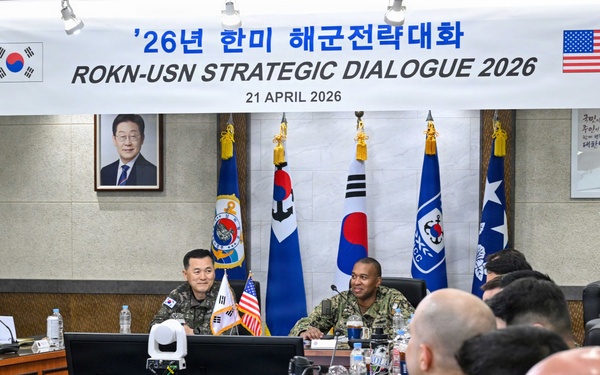 Leadership of U.S., Republic of Korea navies deepen alliance in strategic dialogue
