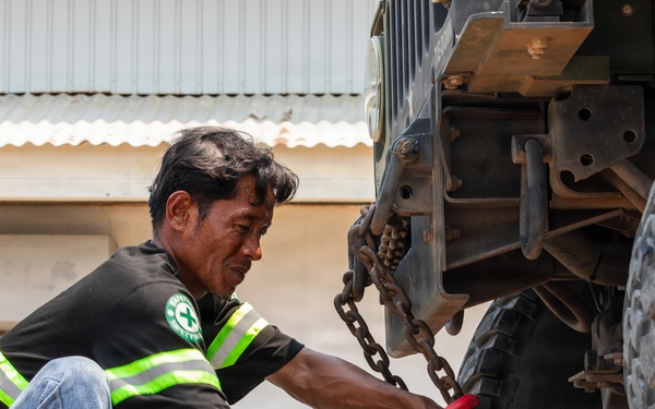 Balikatan 2026: 25th ID Soldiers download vehicles in preparation for counter landing live fire exercise in the Philippines