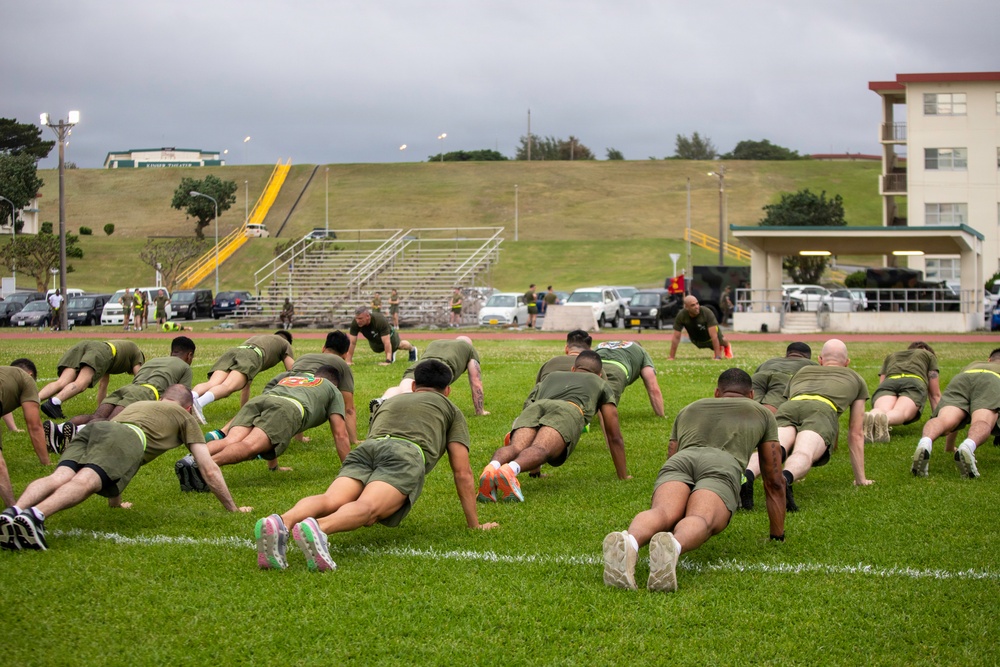 Always Ready: Commanding General of 3rd Marine Logistics Group Hosts a Motivational Run