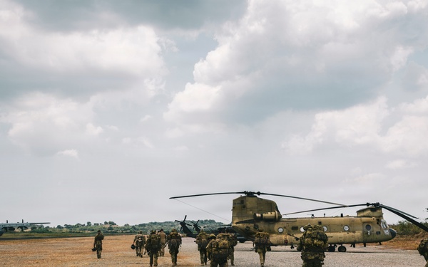 Balikatan 2026: Australian Partner Forces Participate in Black Hawk Cold-load Training