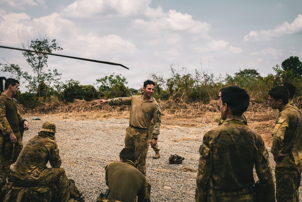 Balikatan 2026: Australian Partner Forces Participate in Black Hawk Cold-load Training