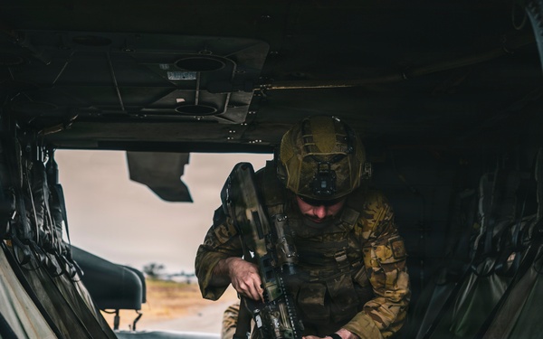 Balikatan 2026: Australian Partner Forces Participate in Black Hawk Cold-load Training