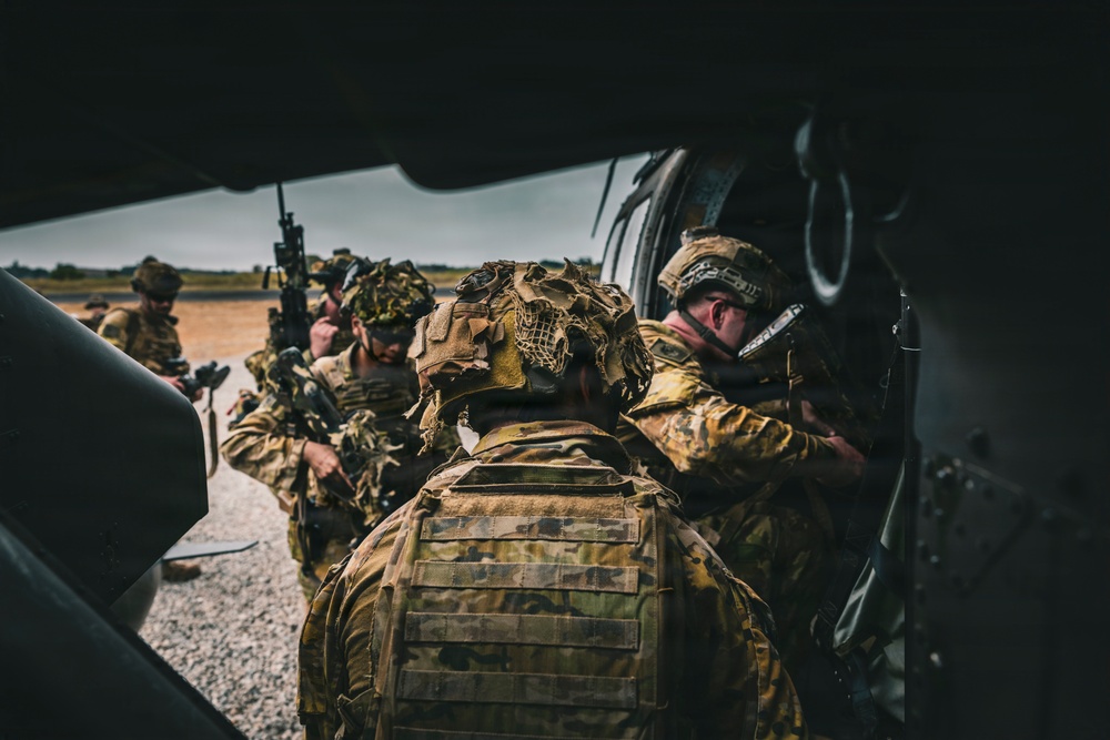 Balikatan 2026: Australian Partner Forces Participate in Black Hawk Cold-load Training